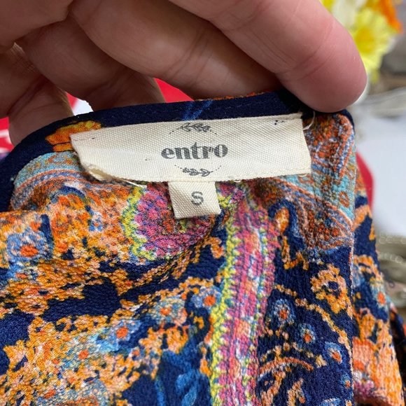 S Entro Top with Navy and Orange Print, Cold Shoulder, Gold Ring at Neck/Back - Picture 7 of 9